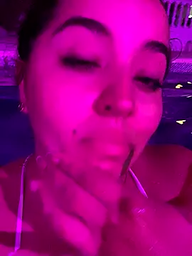 LoanaSantos online show from September 23, 2025, 11:52 pm