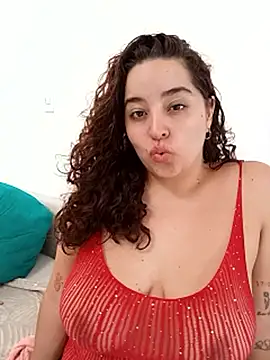 Snapshot of LoanaSantos chatting on March 16, 2026, 9:30 pm LoanaSantos online show from March 16, 2026, 9:30 pm