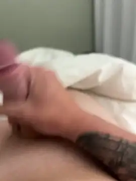 alex110429 online show from September 27, 2025, 7:08 pm