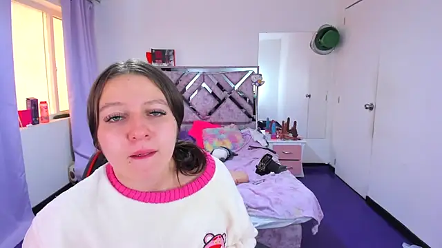 Luna Analya online show from March 28, 2026, 4:17 pm