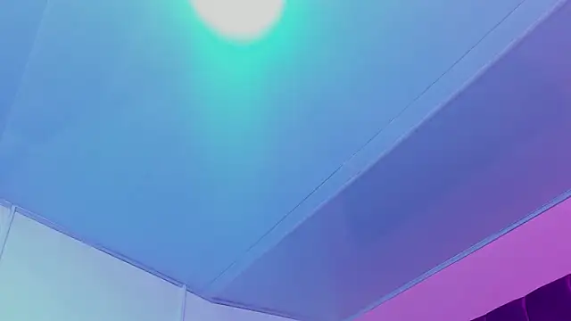 Rihanna hotx online show from September 28, 2025, 4:45 pm