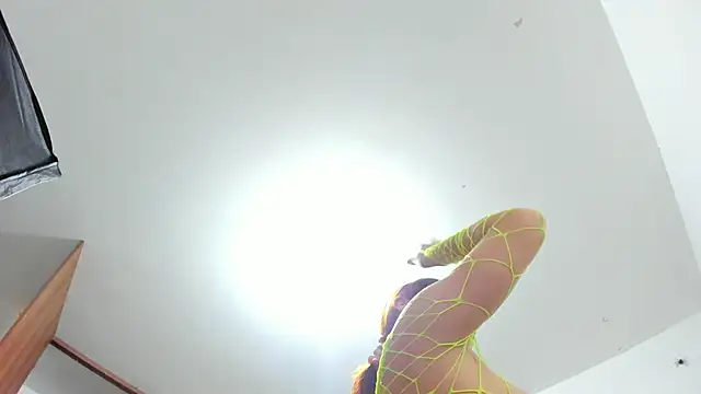 Rihanna hotx online show from November 10, 2025, 2:54 am