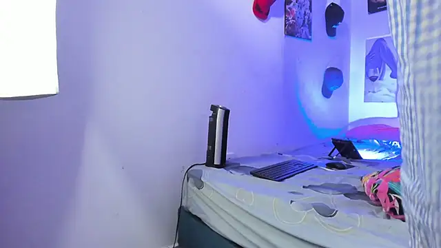 Rihanna hotx online show from March 27, 2026, 8:26 am