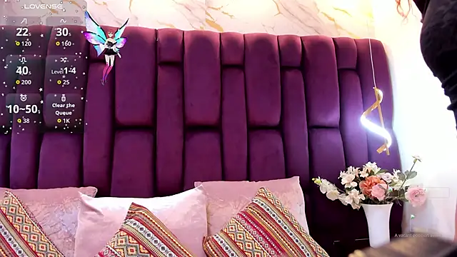 Snapshot of megannherrera chatting on October 29, 2025, 11:56 am megannherrera online show from October 29, 2025, 11:56 am