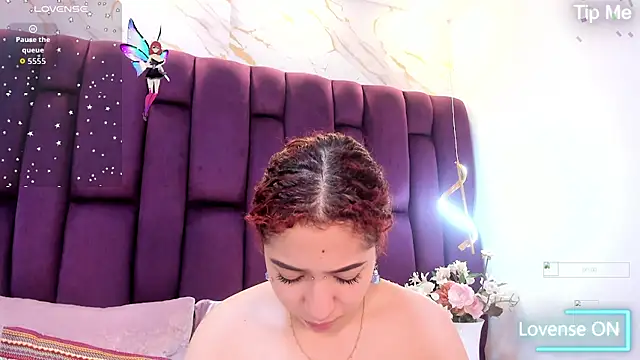 Snapshot of megannherrera chatting on November 4, 2025, 11:53 am megannherrera online show from November 4, 2025, 11:53 am