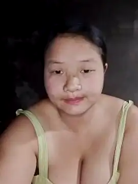 Snapshot of girl-babi chatting on November 25, 2025, 9:42 am girl-babi online show from November 25, 2025, 9:42 am