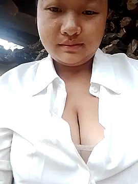 girl-babi online show from July 18, 2026, 4:27 am