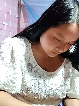 girl-babi online show from July 22, 2026, 12:52 pm