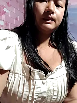 girl-babi online show from July 25, 2026, 12:58 pm