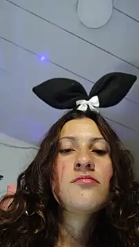 Snapshot of lindasyt chatting on June 6, 2026, 10:42 am lindasyt online show from June 6, 2026, 10:42 am
