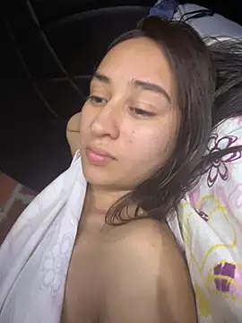 Snapshot of RAKEL37 chatting on May 28, 2026, 4:32 am RAKEL37 online show from May 28, 2026, 4:32 am