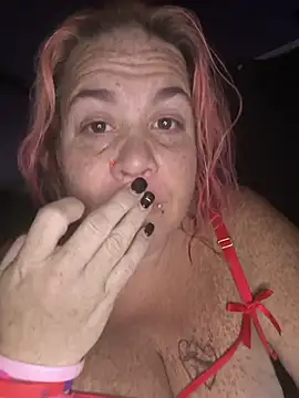 Courdles online show from October 25, 2025, 6:21 am