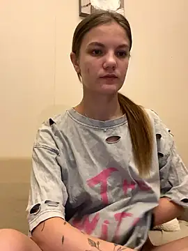 Mila sweet 23 online show from January 13, 2026, 4:56 pm