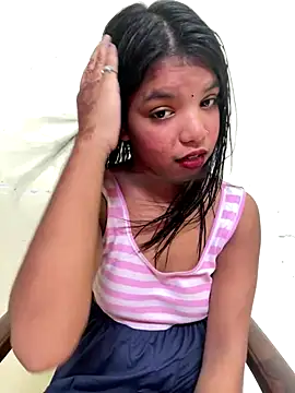 sexy body-00 online show from October 13, 2025, 4:45 am