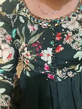 sexy body-00 online show from November 15, 2025, 8:44 am