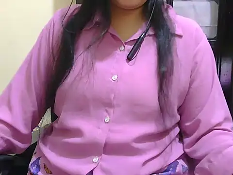 fairy queen07 online show from February 9, 2026, 12:09 pm