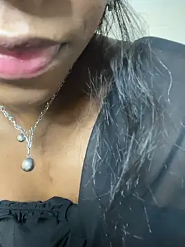 Snapshot of Astergray21 chatting on May 7, 2026, 1:49 pm Astergray21 online show from May 7, 2026, 1:49 pm