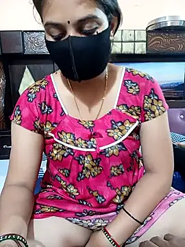 Priyanka Pal online show from November 10, 2025, 2:49 pm