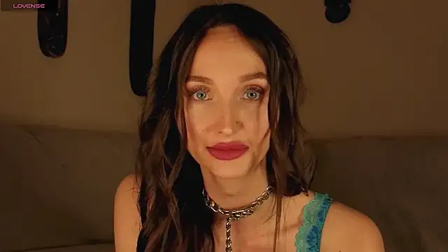 xSweetMissx online show from September 14, 2025, 9:36 pm