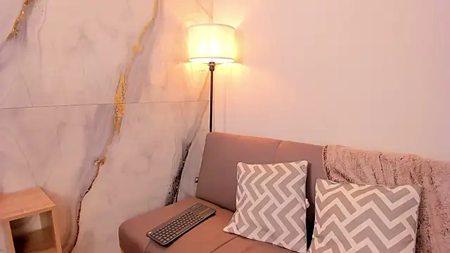 Tiffany Nm online show from March 3, 2026, 2:23 pm