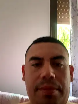 Snapshot of davidxxx099 chatting on September 8, 2025, 4:17 pm davidxxx099 online show from September 8, 2025, 4:17 pm