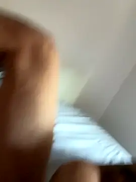 Snapshot of davidxxx099 chatting on December 3, 2025, 2:37 pm davidxxx099 online show from December 3, 2025, 2:37 pm