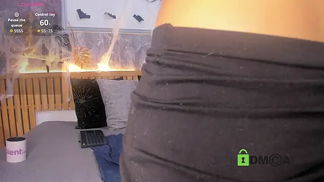 Snapshot of princequinn_ chatting on October 22, 2025, 8:19 pm princequinn online show from October 22, 2025, 8:19 pm