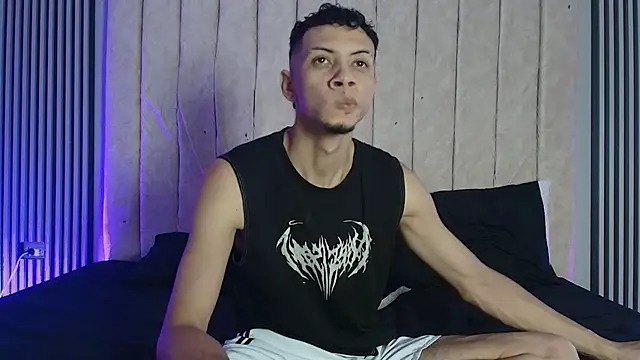 DustinandJordan online show from November 7, 2025, 9:04 pm