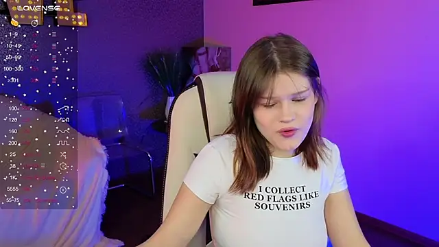 Lunamytrend online show from October 27, 2025, 12:20 pm