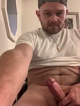 Snapshot of Allinside666 chatting on December 21, 2025, 11:12 pm Allinside666 online show from December 21, 2025, 11:12 pm