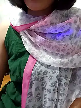 Thaohoa love online show from October 24, 2025, 6:37 pm