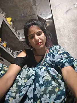 Riya jaan12 online show from May 29, 2026, 2:42 am