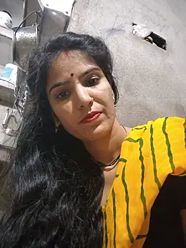 Snapshot of Riya_jaan12 chatting on June 1, 2026, 7:48 pm Riya jaan12 online show from June 1, 2026, 7:48 pm