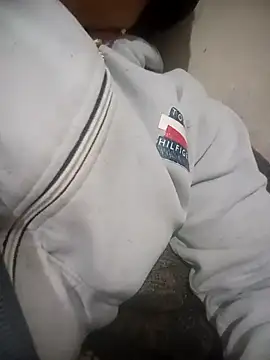 CUTGIRL76 online show from December 21, 2025, 2:24 pm