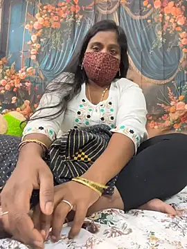 anubabysk12 online show from November 9, 2025, 10:24 am