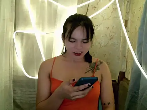 kera metina online show from May 24, 2026, 11:43 pm