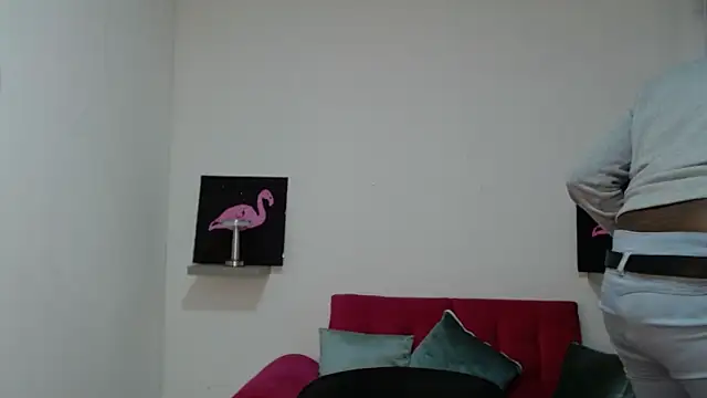 milykabombastik online show from October 2, 2025, 12:34 pm