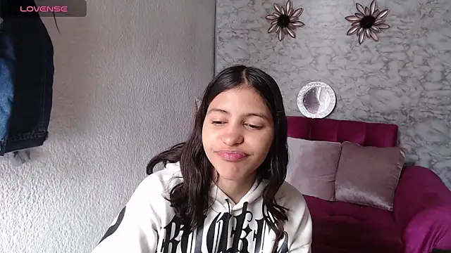 Evagirl69 online show from July 23, 2026, 12:25 pm