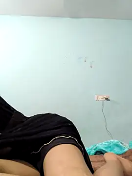 Alexa9k7 online show from October 8, 2025, 5:54 pm