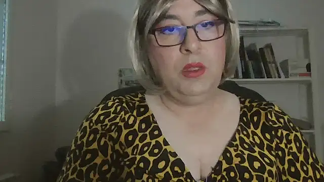 Snapshot of nataliacd chatting on November 15, 2025, 1:29 pm nataliacd online show from November 15, 2025, 1:29 pm