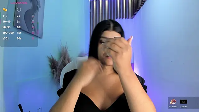 Snapshot of PauliinaBelle_ chatting on October 21, 2025, 12:28 pm PauliinaBelle online show from October 21, 2025, 12:28 pm