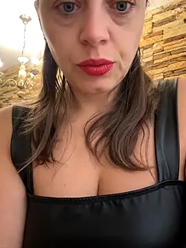 ladywithbigass online show from September 26, 2025, 5:00 am