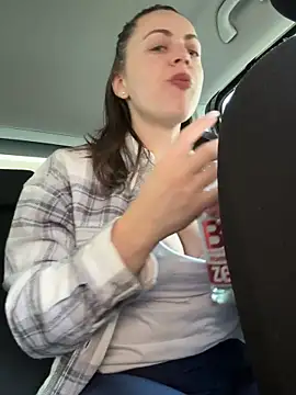 Snapshot of ladywithbigass chatting on April 4, 2026, 4:44 am ladywithbigass online show from April 4, 2026, 4:44 am