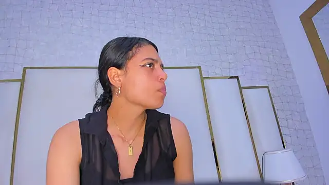 thalia888  online show from January 15, 2026, 7:06 pm