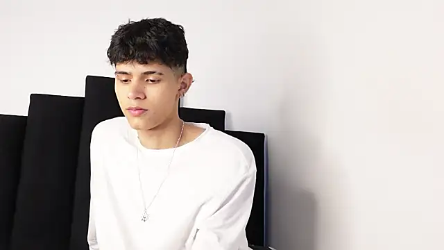 alexmark  online show from September 30, 2025, 5:18 pm