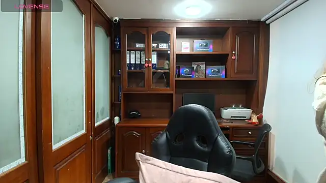 SexyRachel  online show from November 28, 2025, 12:08 pm