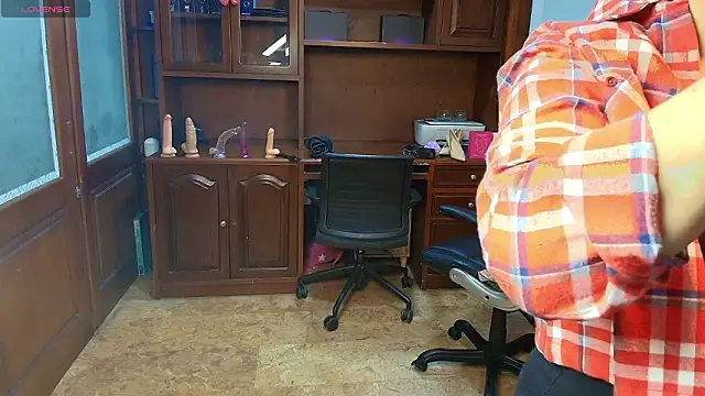 SexyRachel  online show from February 2, 2026, 12:15 pm