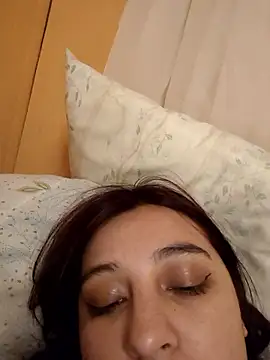 caronicole77 online show from January 10, 2026, 11:31 pm