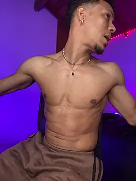 RickKrong  online show from October 31, 2025, 12:55 am