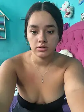 Luciaparker03 online show from October 11, 2025, 3:21 pm